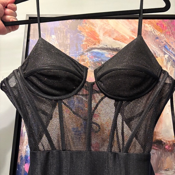 Prom dress - Picture 3 of 7